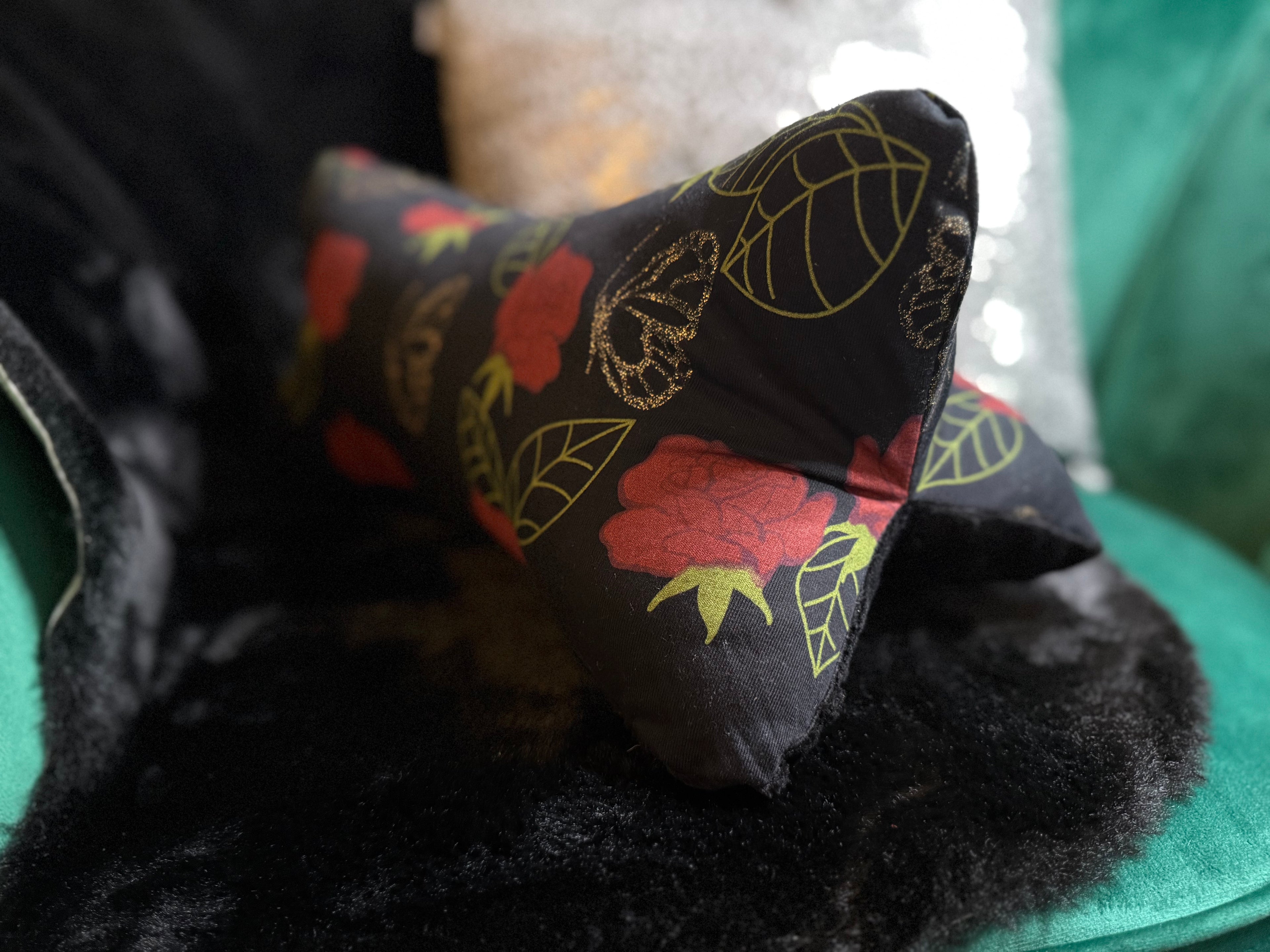 Leseknochen Rosen und Schmetterlinge